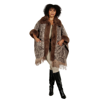 Faux Fur Fringe Print Cape